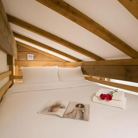 Apartamento Amethystes D12 In Out - Happy *